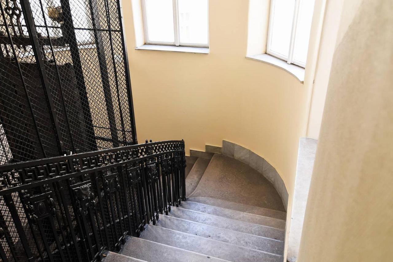 Ultra Central And Stylish Apartment With Ac Budapeszt Zewnętrze zdjęcie